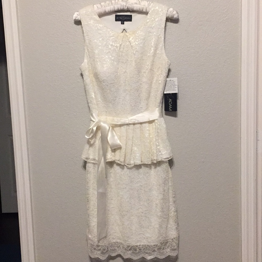Gorgeous dress!